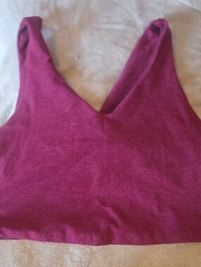 Women's V-Neck Sleeveless Tank Top - Magenta